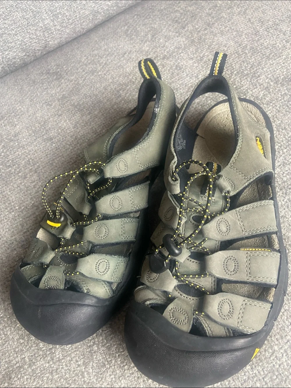 Keen Men’s Closed-Toe Sandals in Olive Green with Black Toe